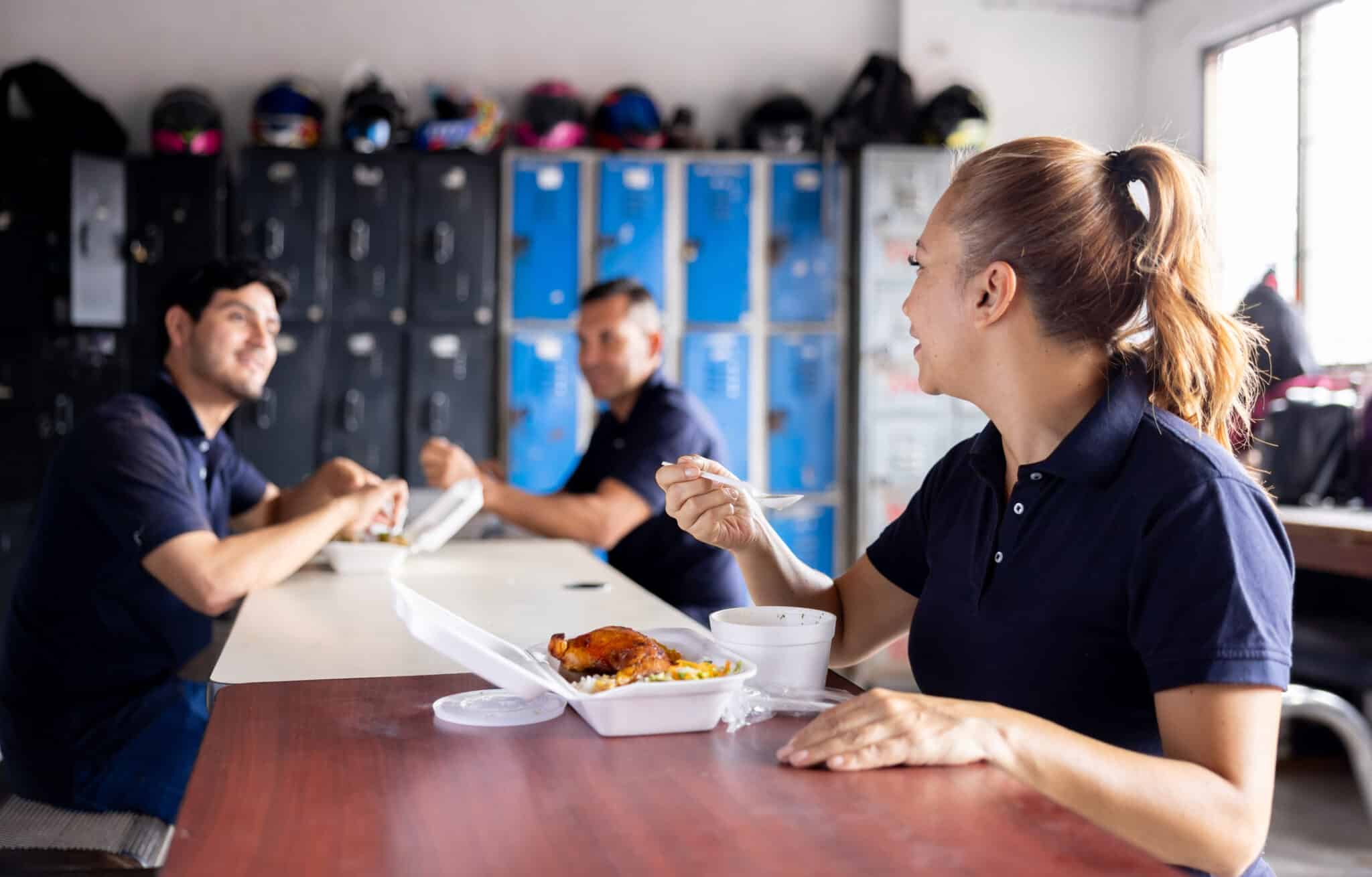 Restaurant Break Laws – Meal Periods Scheduling and Employee Rights